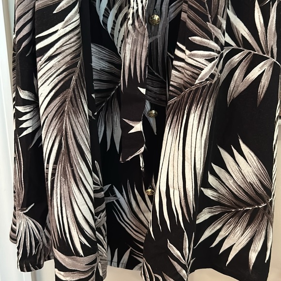 Torrid Rayon Slub Button front collared dress in Palm leaves black - Picture 11 of 16